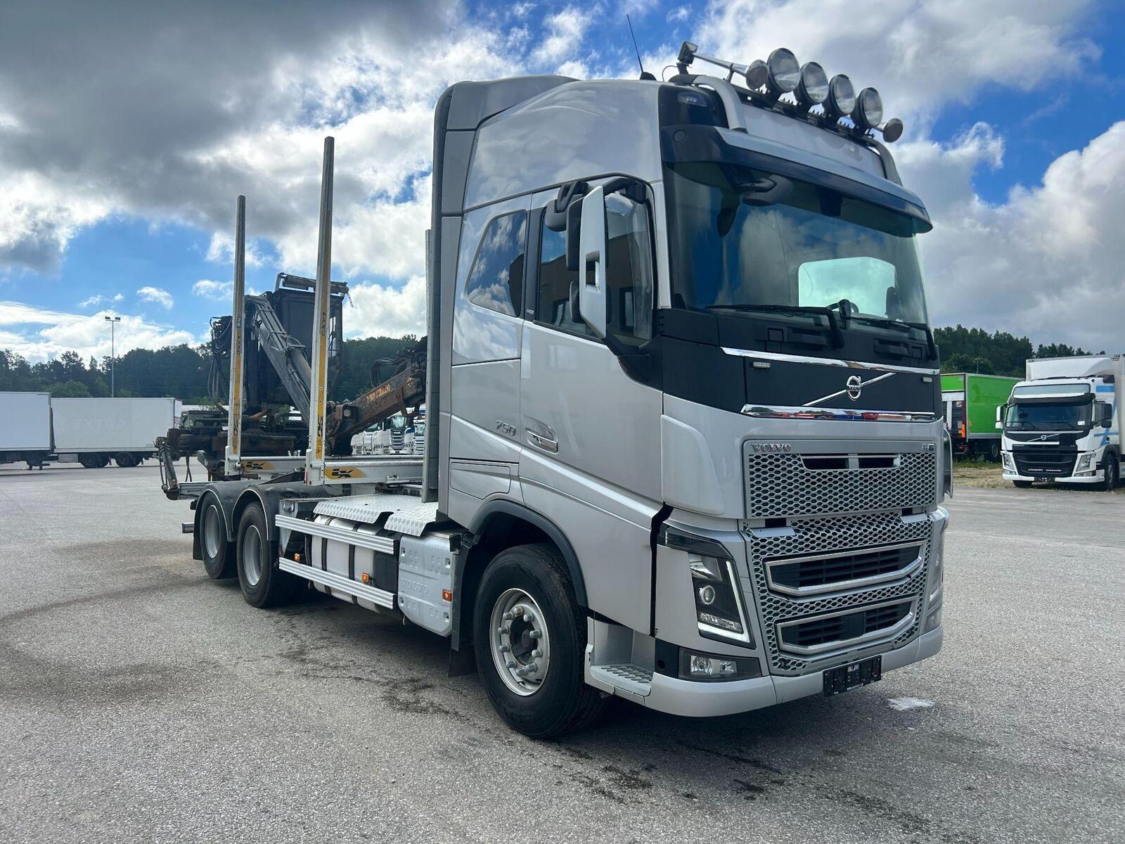 Volvo FH750 2020, photo 4/30