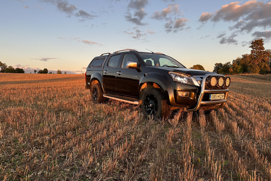 Isuzu D-Max, 2012, 2.5, 120 kW, diesel, automatic, four-wheel drive