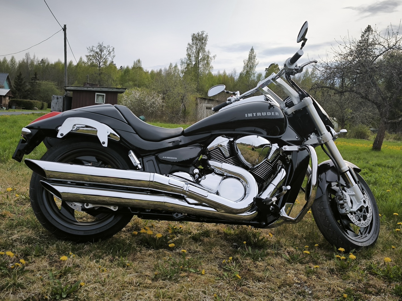 Suzuki Intruder 2016, kuva 2/12