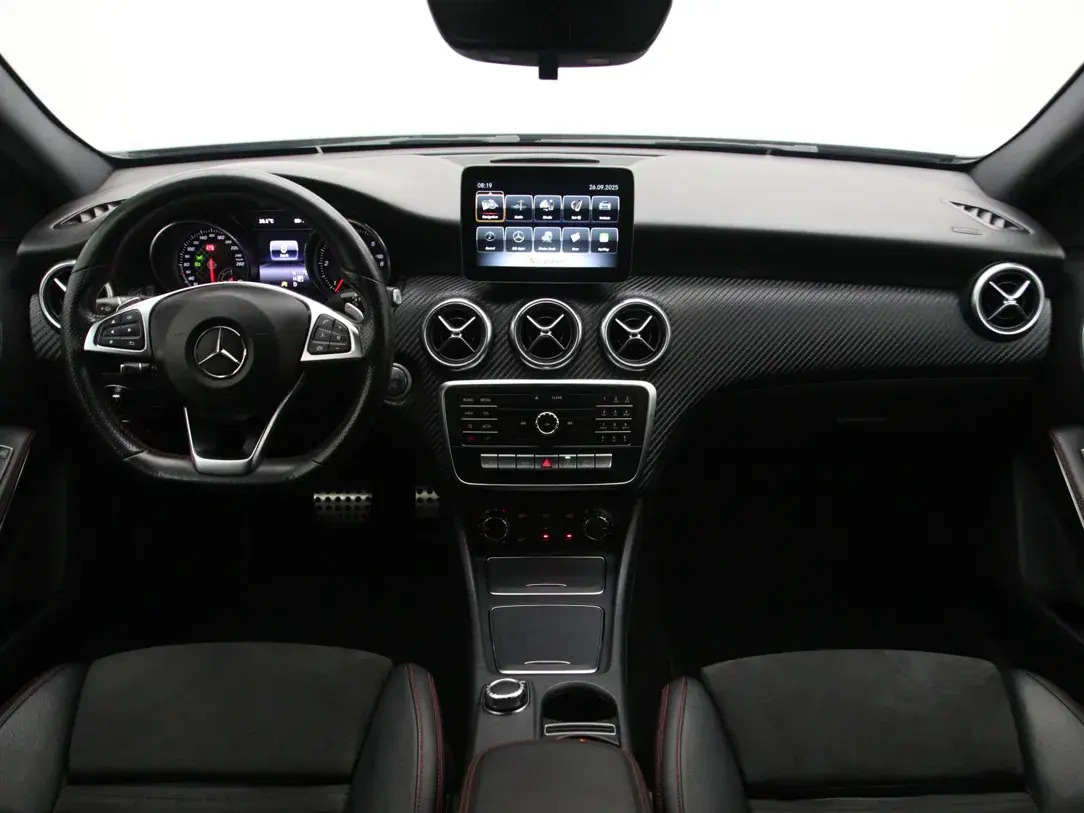 Mercedes-Benz A 200 2017, kuva 2/10