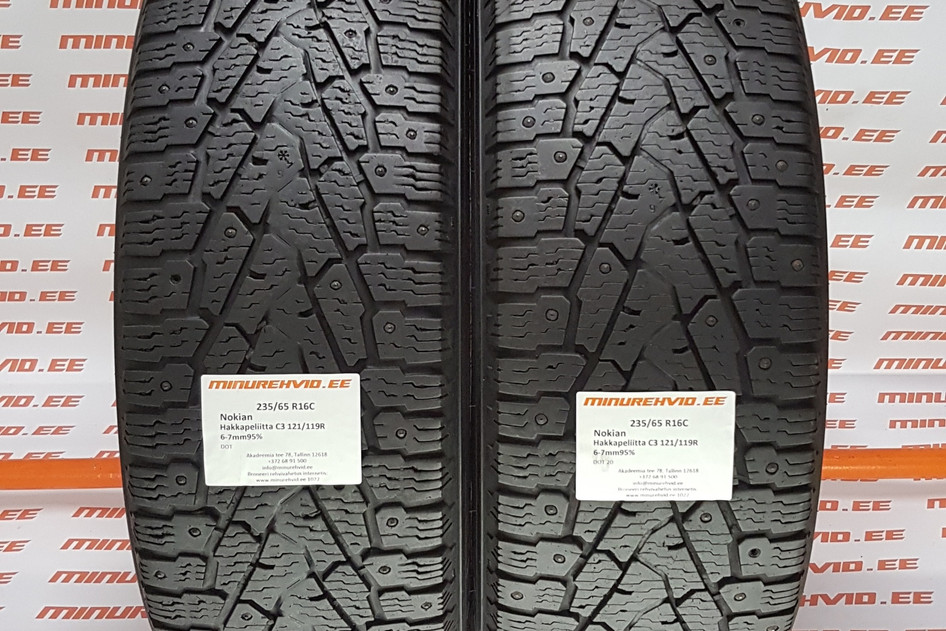 Used studded tire 235/65R16 Nokian Hakkapeliitta C3 121/119 R