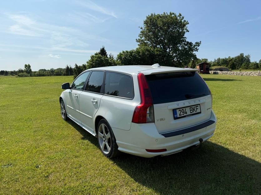 Volvo V50 2011, photo 3/18