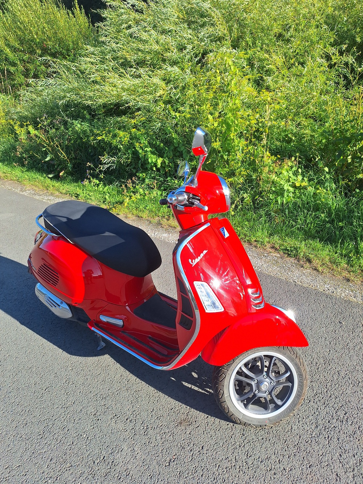 Piaggio VESPA GTS 125 2025, kuva 3/11