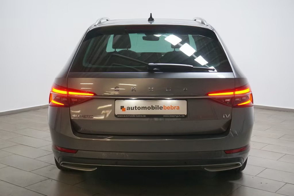Škoda Superb L&K 2022, photo 5/13