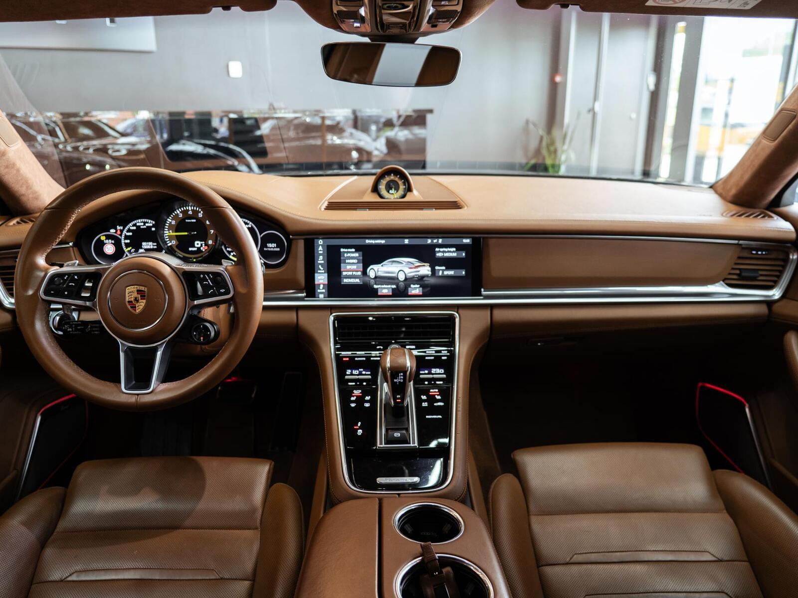 Porsche Panamera 2019, photo 7/15