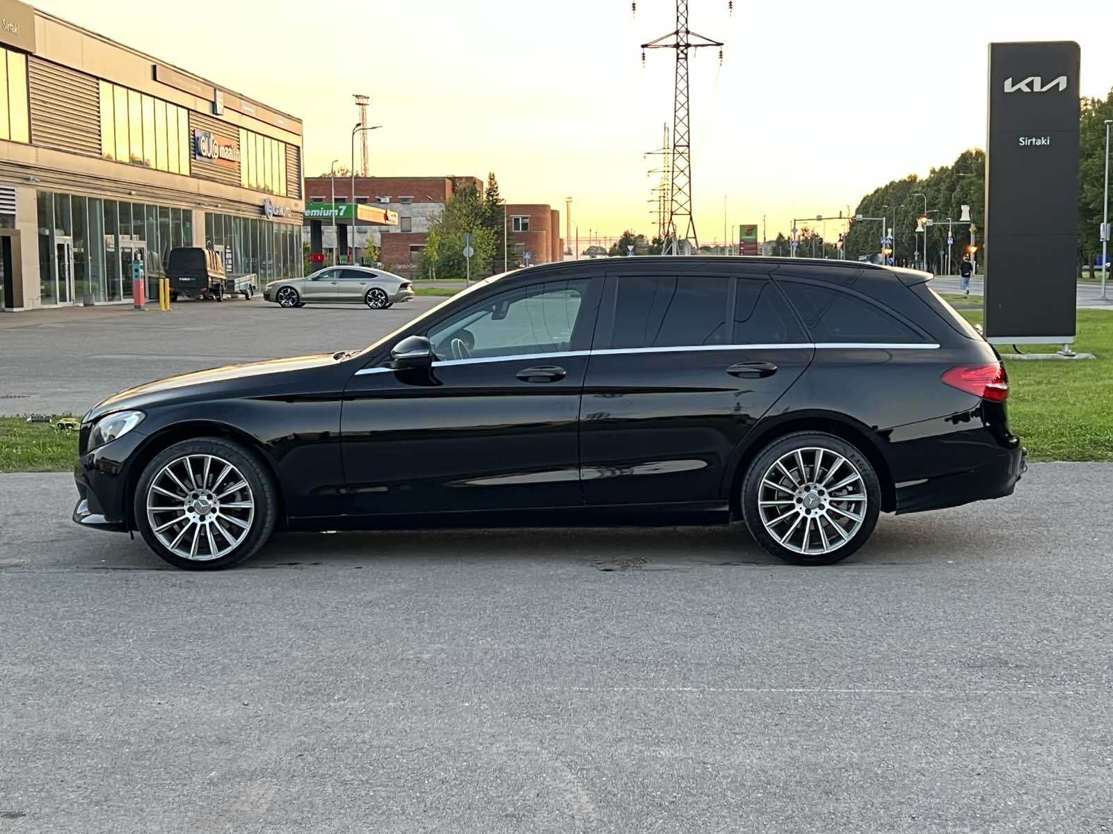 Mercedes-Benz C 200 2015, photo 4/12