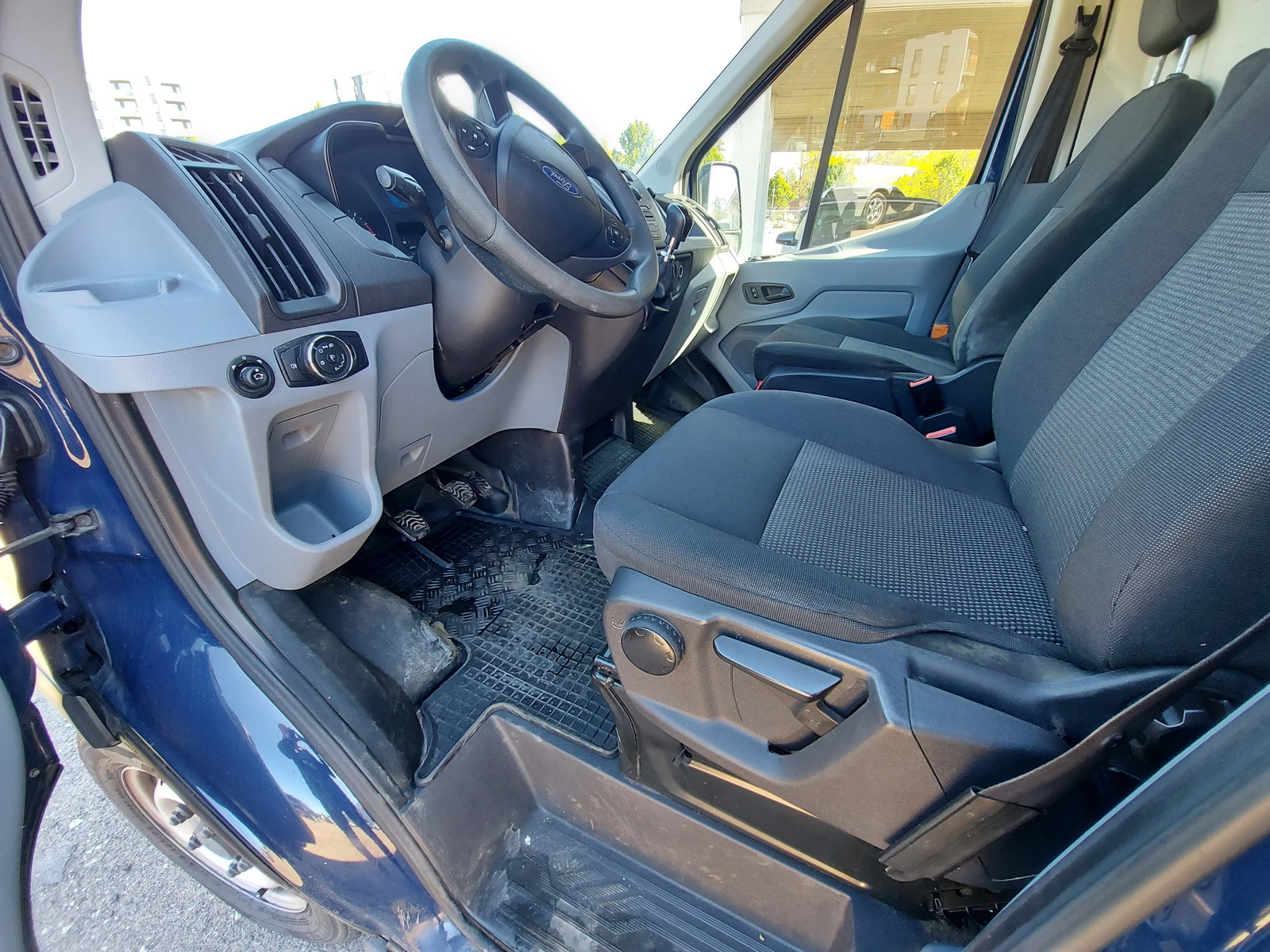 Ford Transit 2015, kuva 6/6