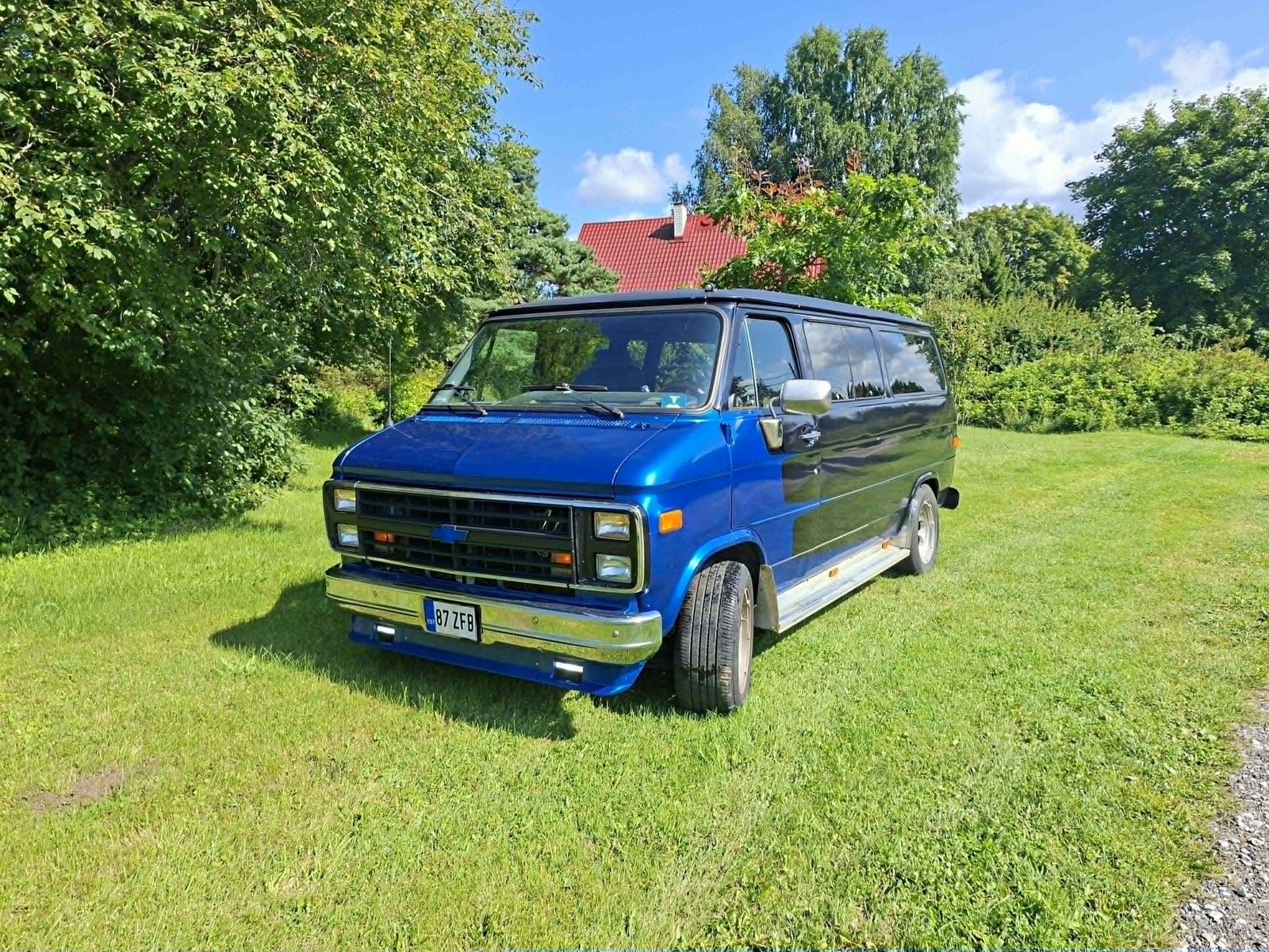 Chevrolet Chevy Van