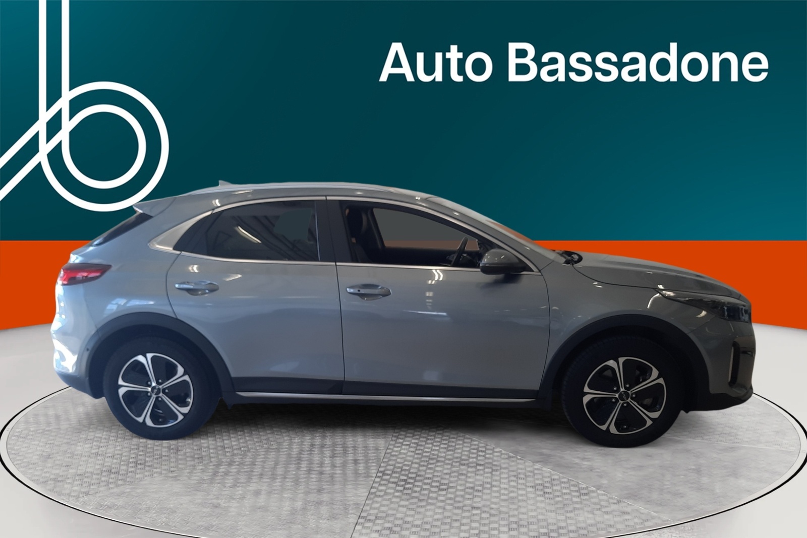 Kia XCeed 2023, photo 6/37