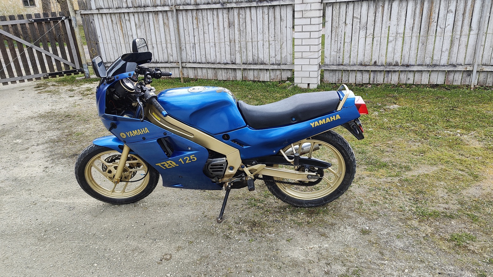 Yamaha TZR 125 1991, photo 3/5