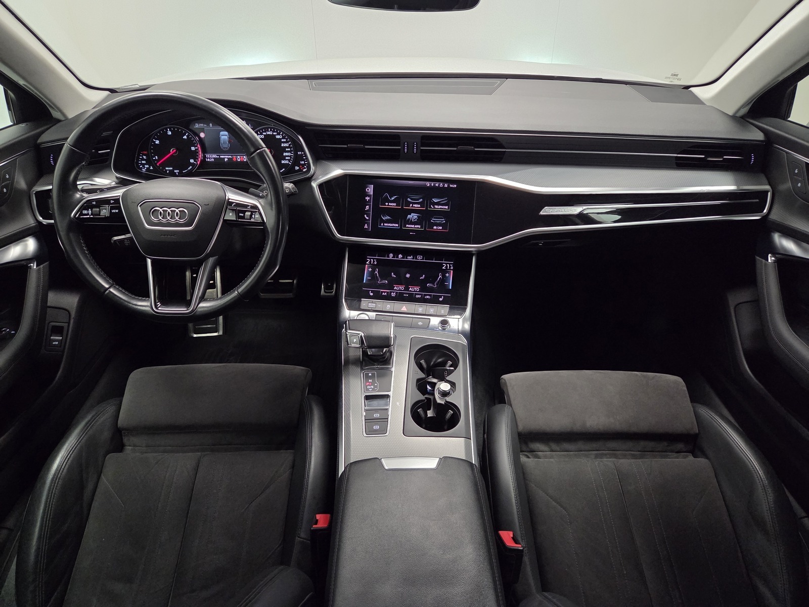 Audi A6 allroad 2019, photo 7/23