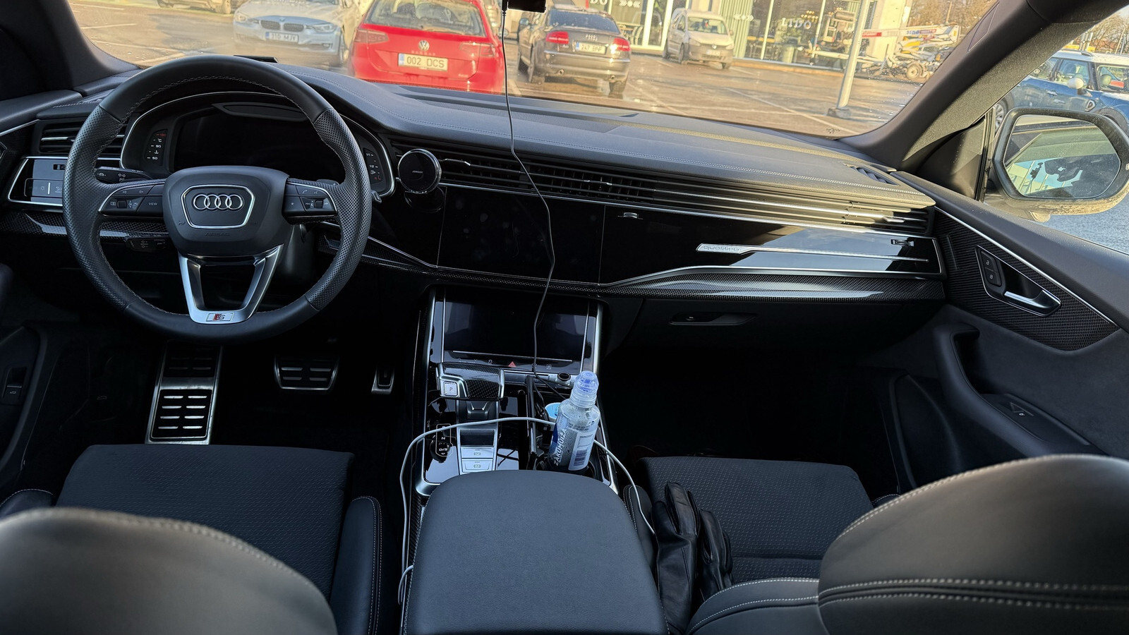 Audi Q8 2023, photo 5/6