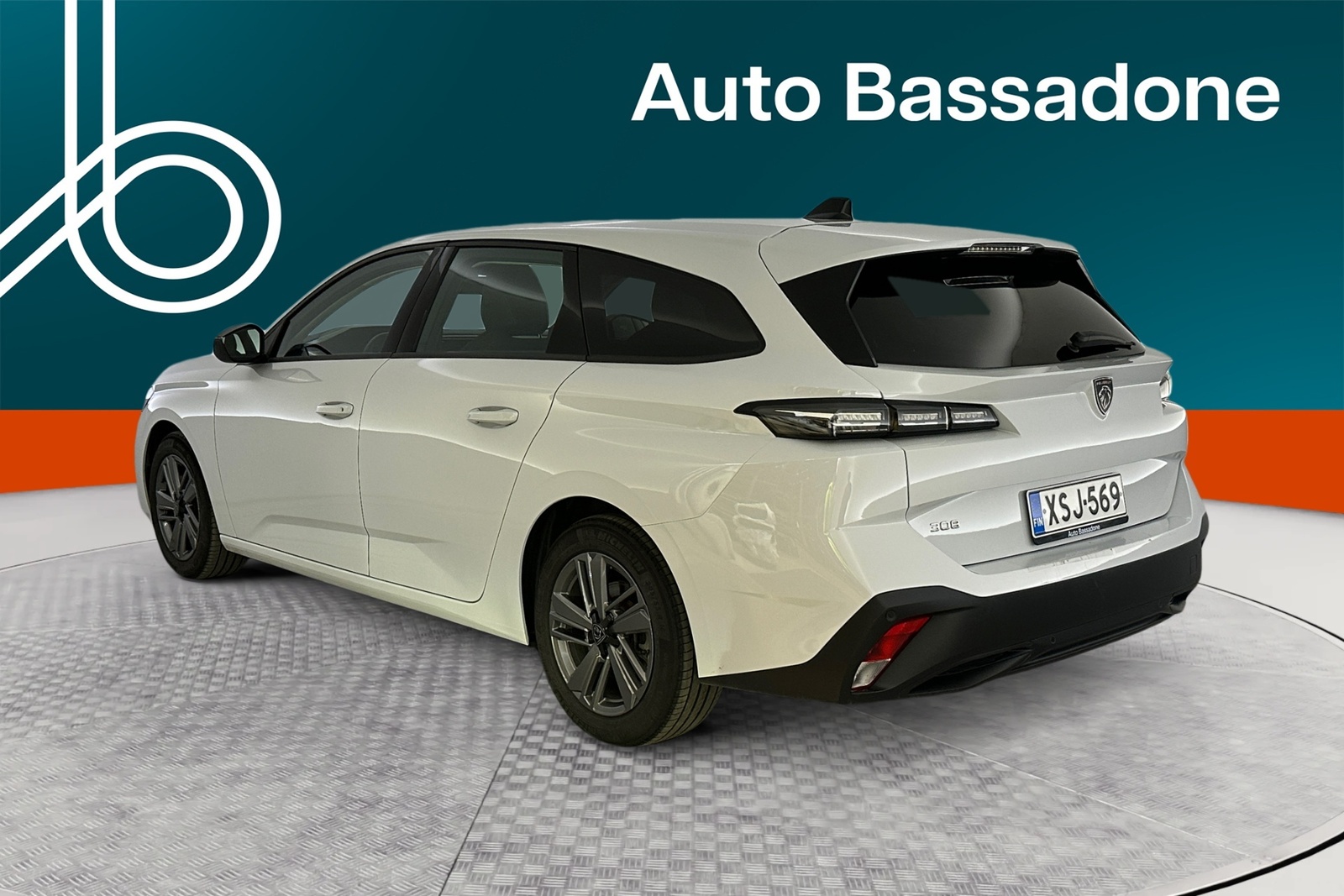 Peugeot 308 2023, photo 3/34