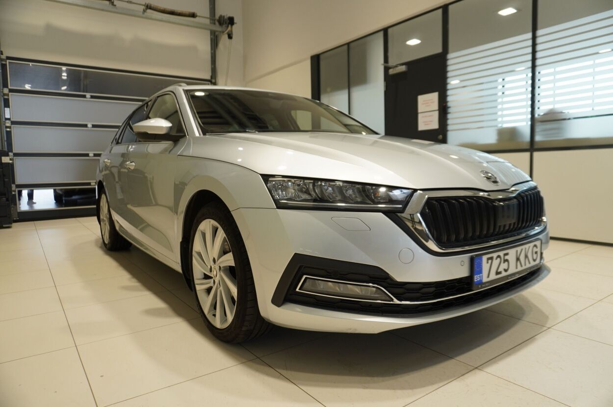Škoda Octavia 2021, photo 4/24