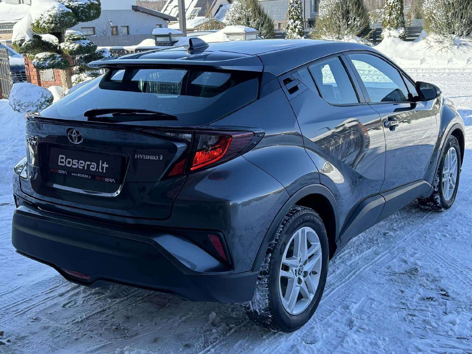 Toyota C-HR 2022, photo 4/8