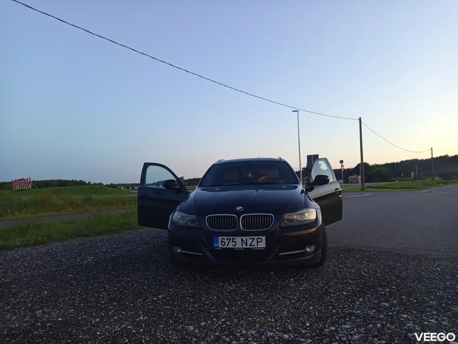 BMW 320 2010, photo 3/5