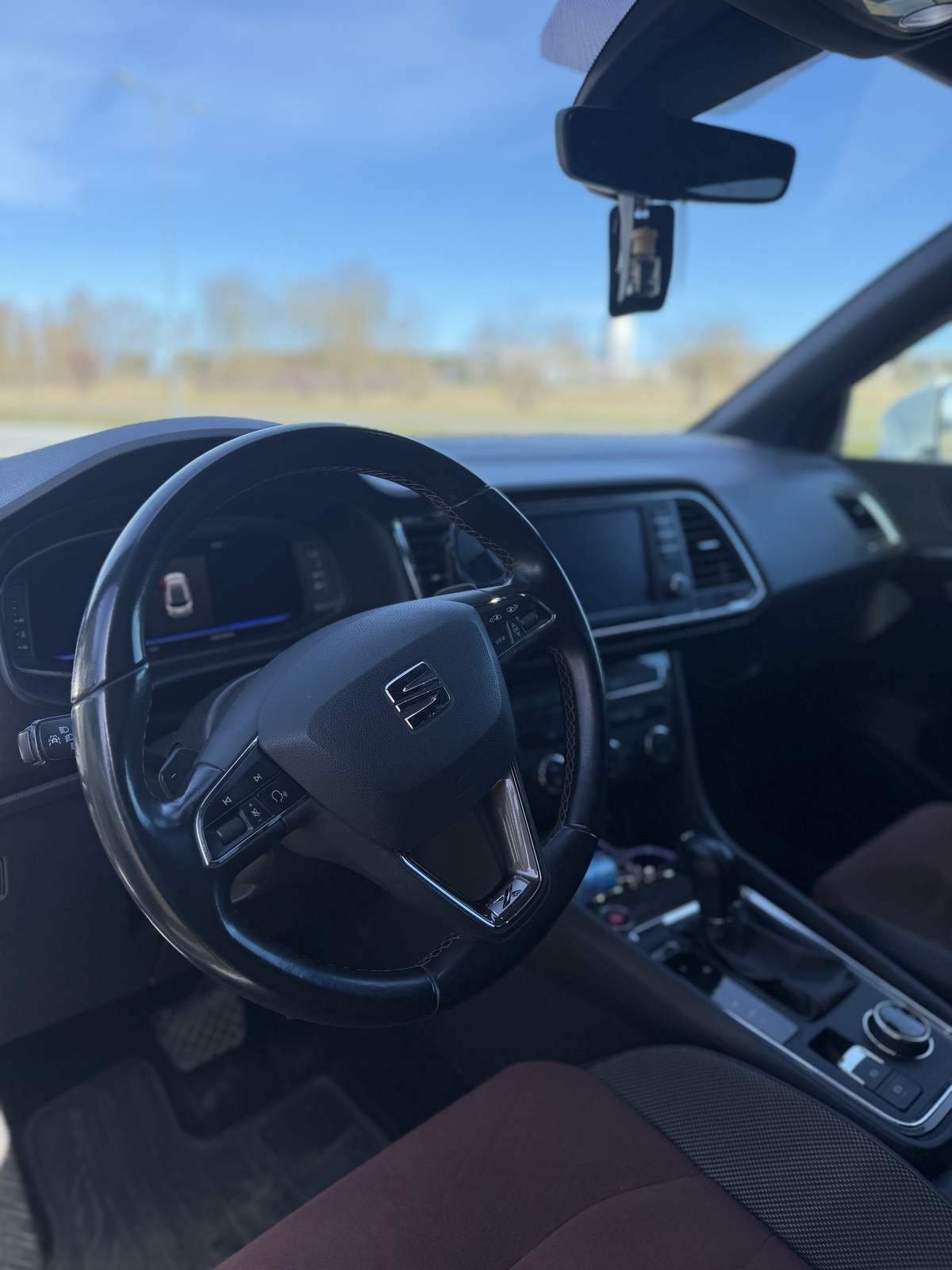 SEAT Ateca 2018, photo 6/7