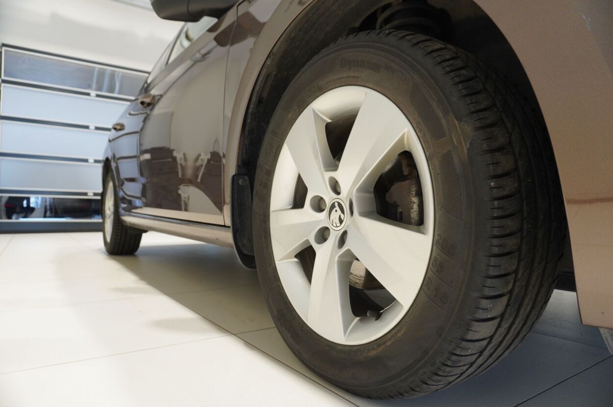 Škoda Scala 2019, photo 5/21