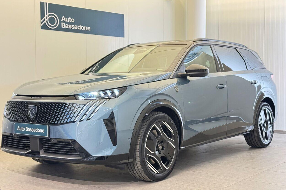 Peugeot 5008, 2025, 136.7 kW, electric, automatic, four-wheel drive