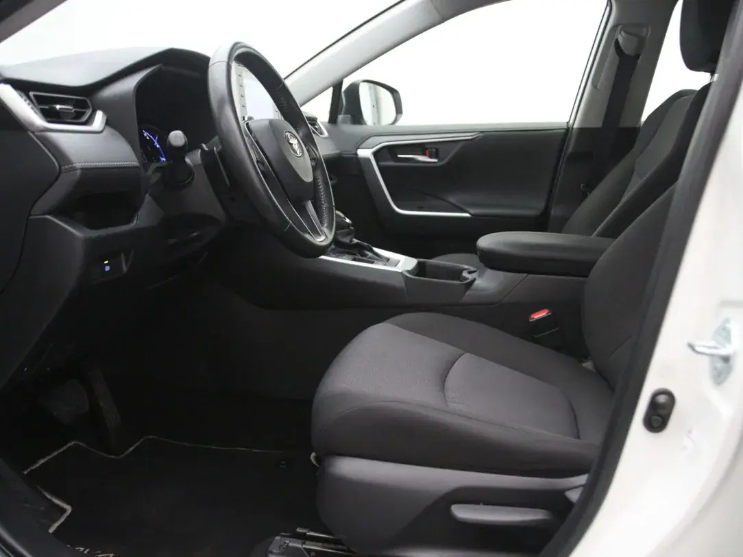 Toyota RAV4 Business 2.5 160kW 2022, kuva 4/32