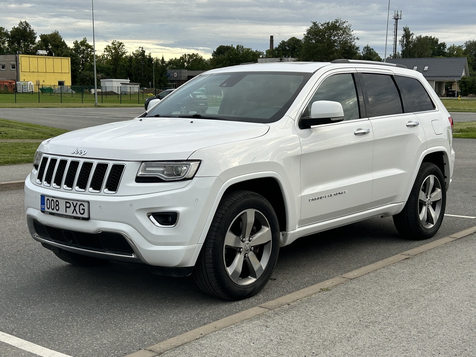 Jeep Grand Cherokee 2014, photo 5/14