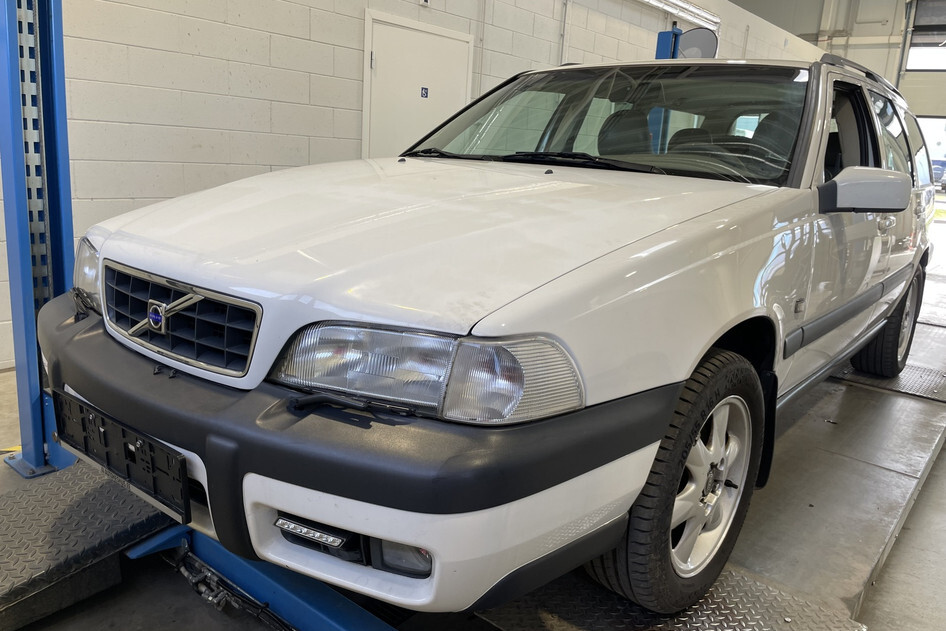 Volvo XC70, 1998, 2.4, 142 kW, bensiin, automaat, nelikvedu