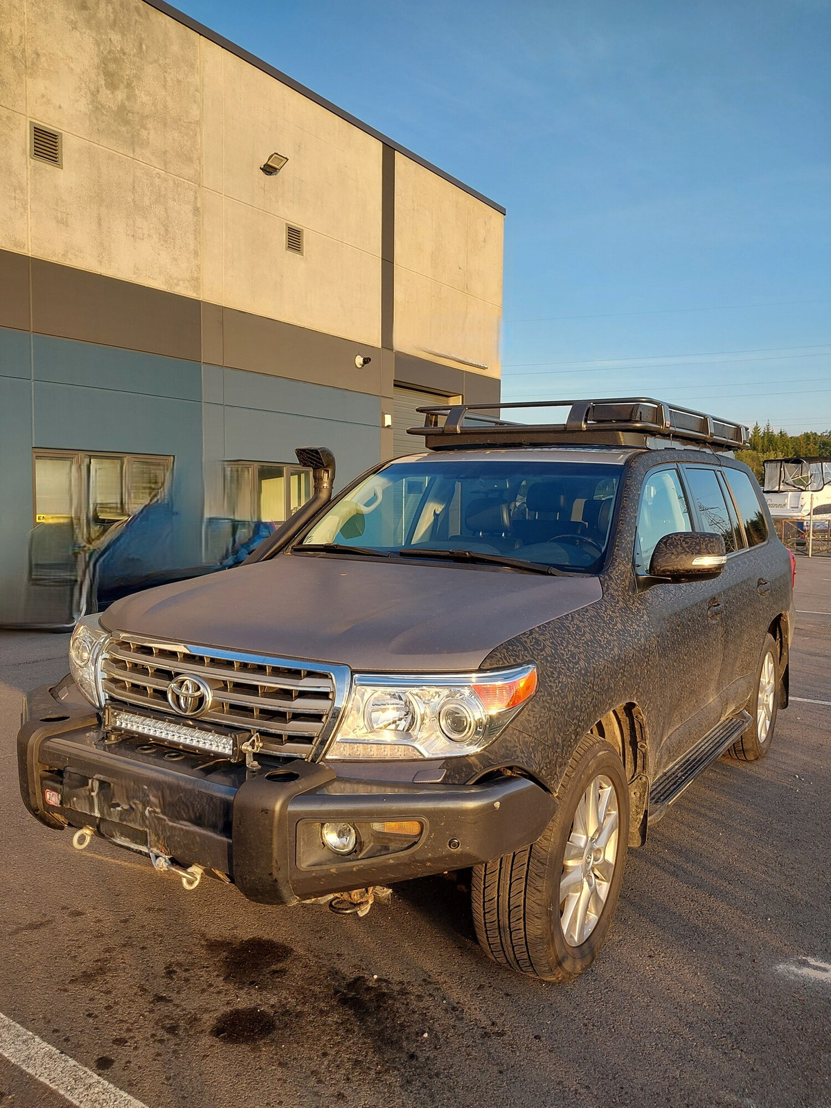 Toyota Land Cruiser 2015, kuva 2/10