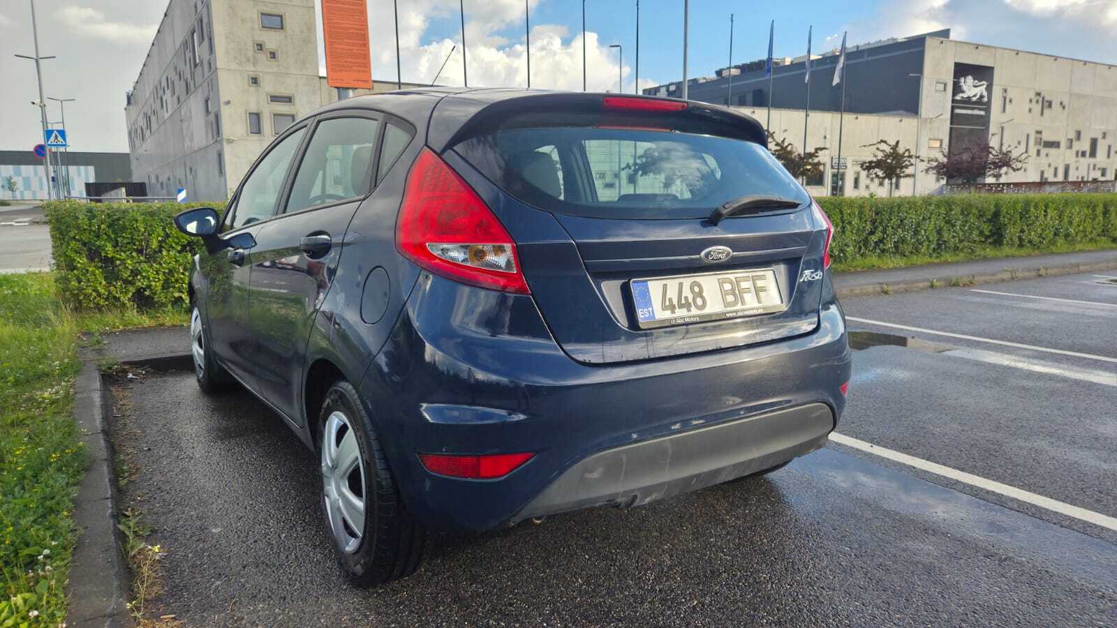 Ford Fiesta 2011, photo 5/14
