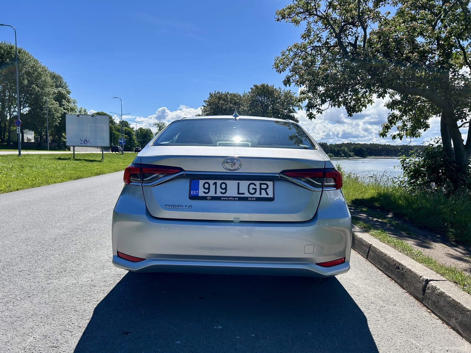 Toyota Corolla 2022, photo 7/14
