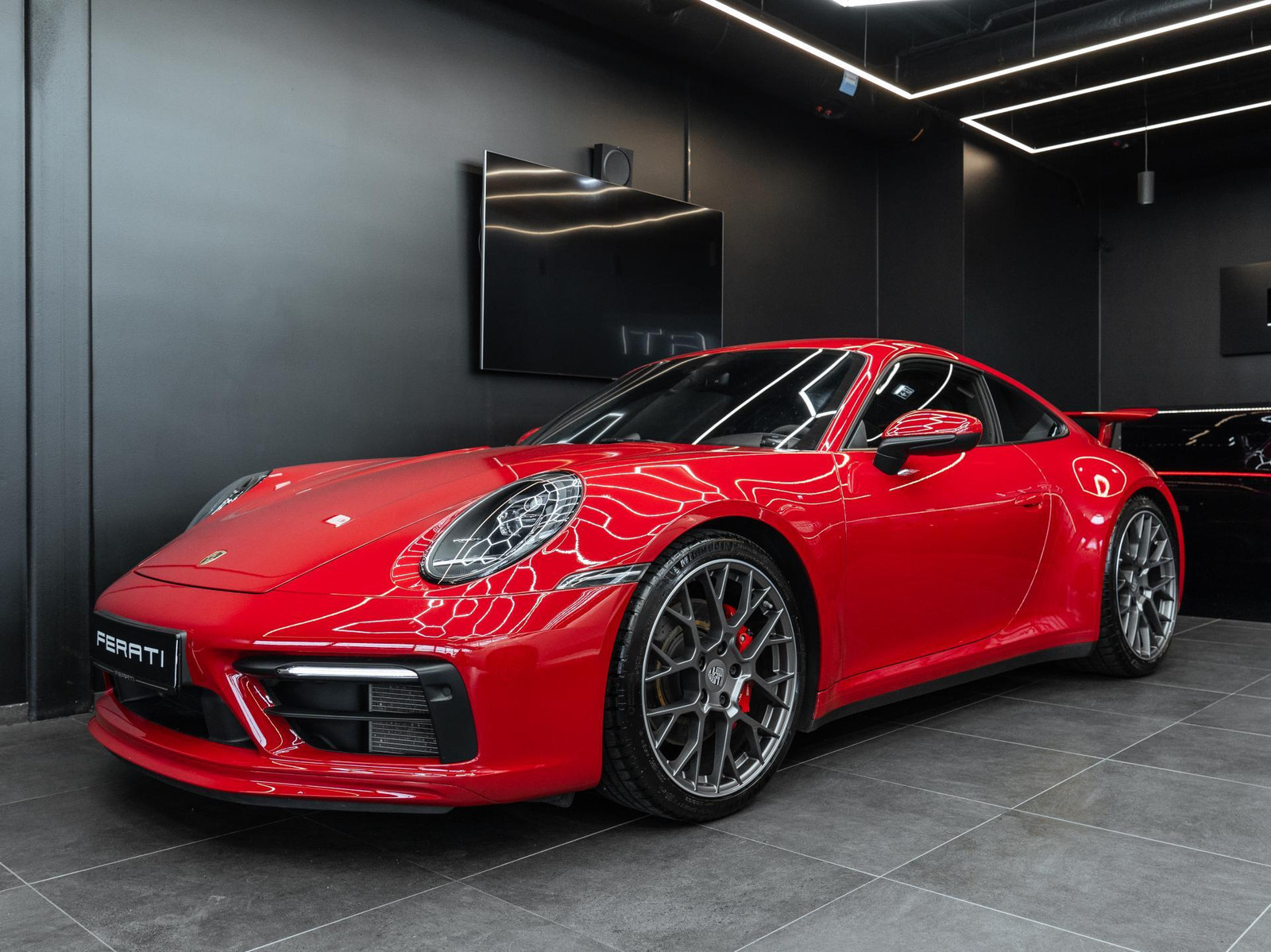 Porsche 911 2020, photo 2/14