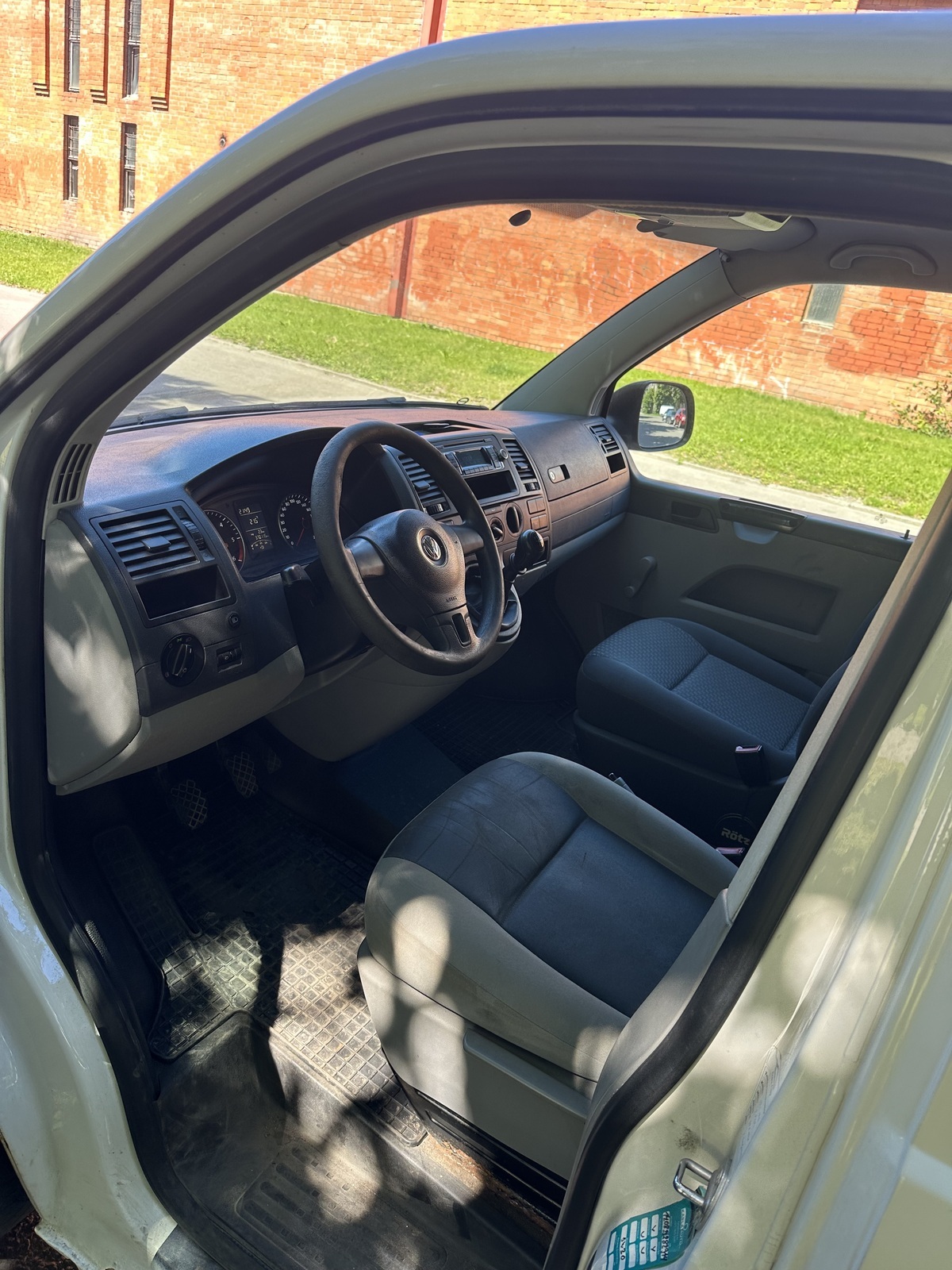 Volkswagen T5 Transporter 2014, photo 7/9