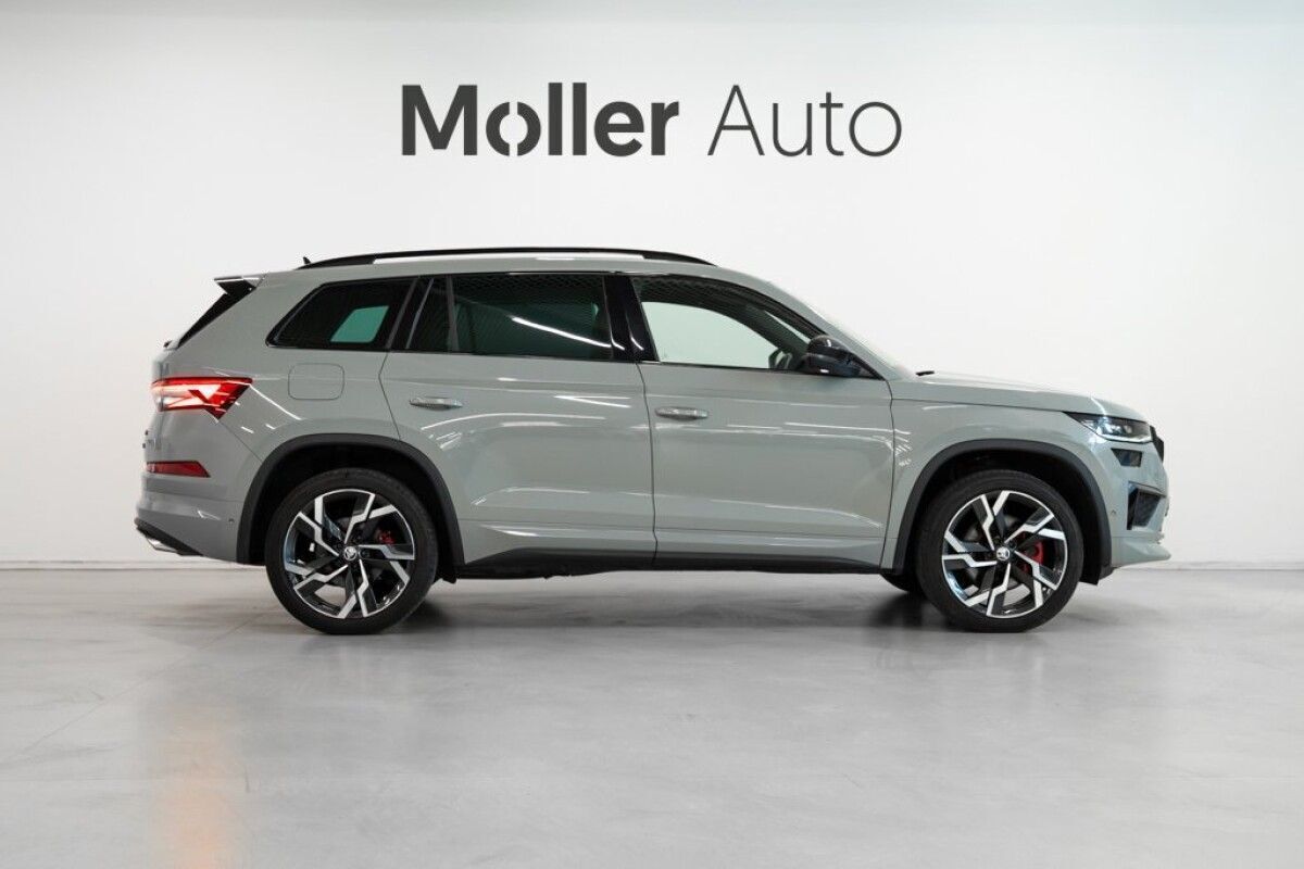 Škoda Kodiaq 2023, photo 4/32