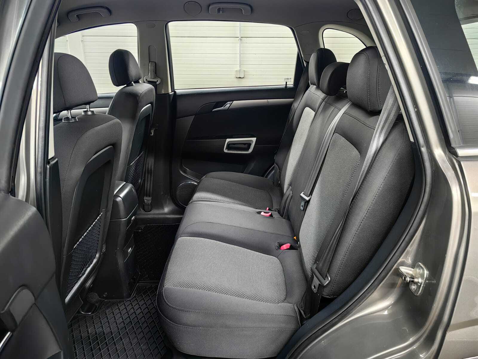Opel Antara 2007, photo 6/14