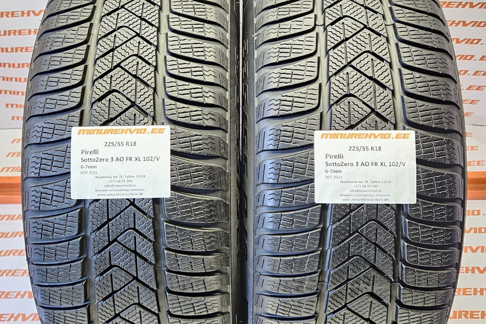 Подержанный нешипованная шина 225/55R18 Pirelli SottoZero 3 AO FR XL 102/V 2523
