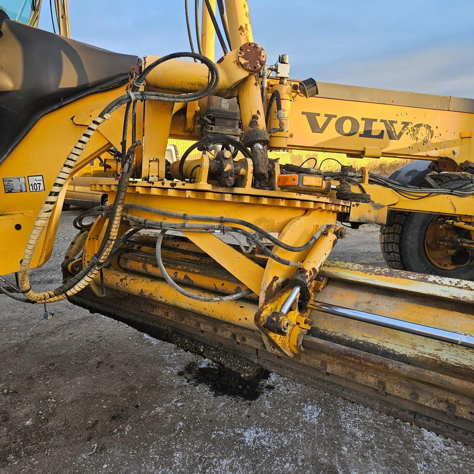 Volvo G970, photo 4/19