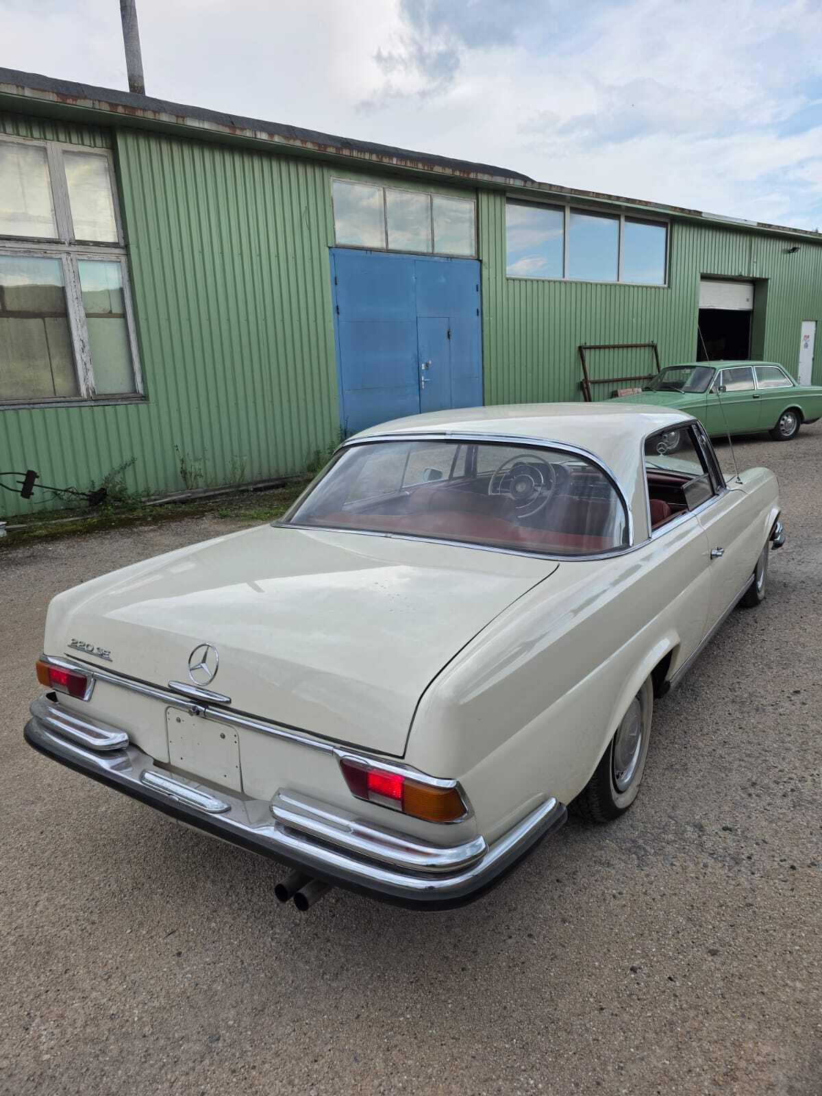 Mercedes-Benz 220 M127 1963, kuva 3/11