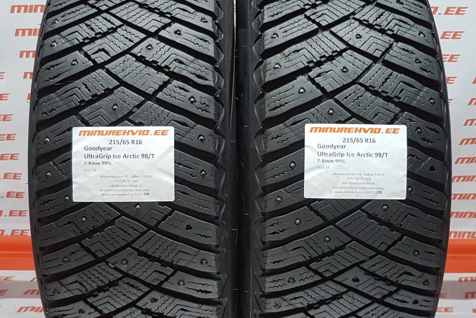 Used studded tire 215/65R16 GoodYear UltraGrip Ice Arctic 98/T