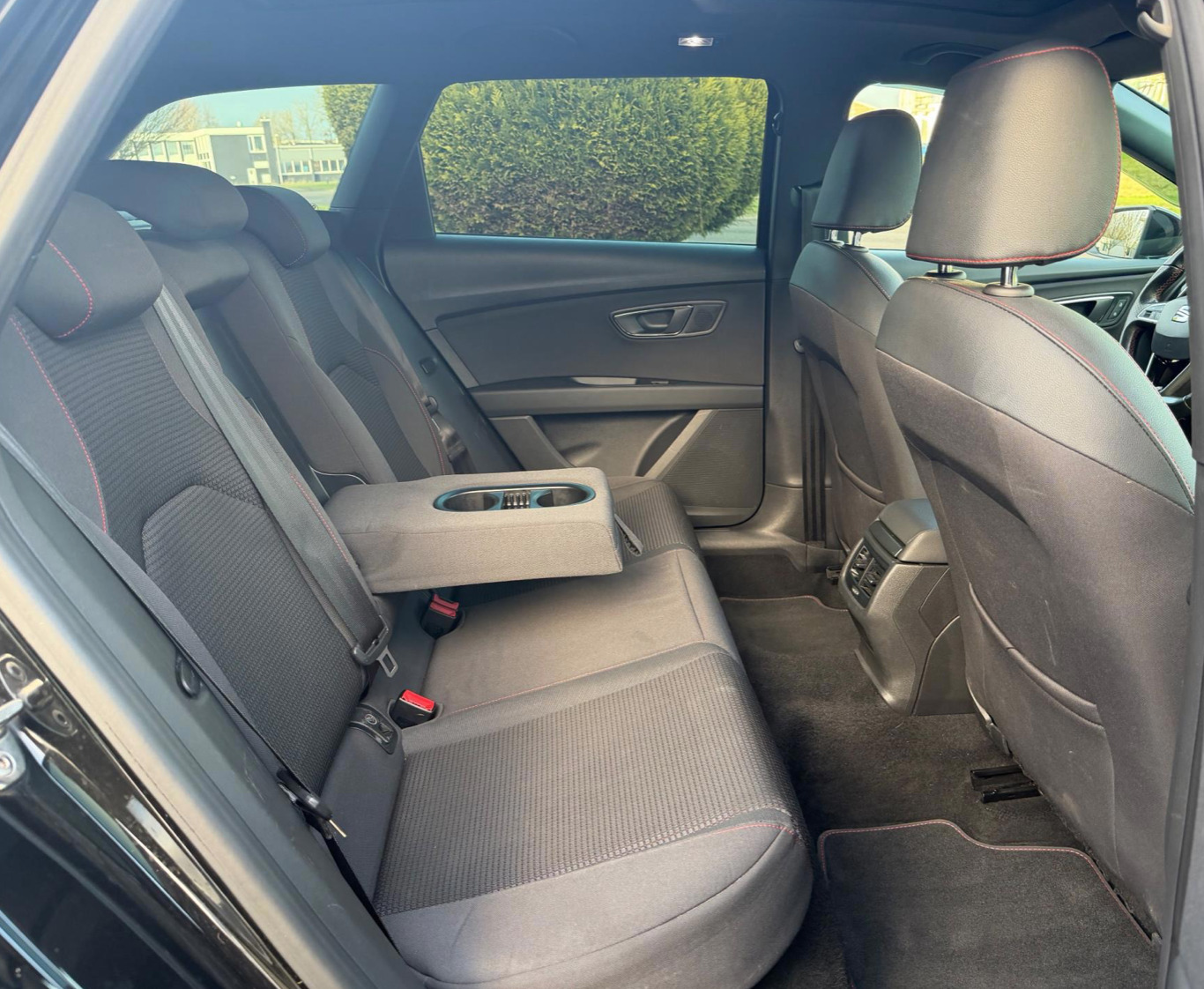 SEAT Leon 2019, photo 7/10