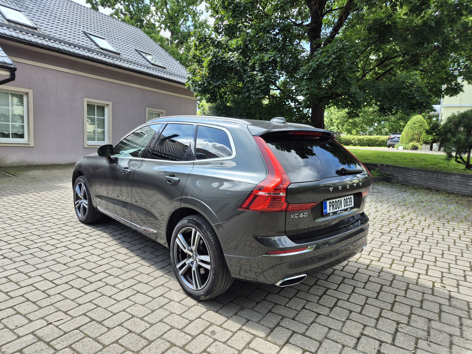 Volvo XC60 2020, photo 3/24