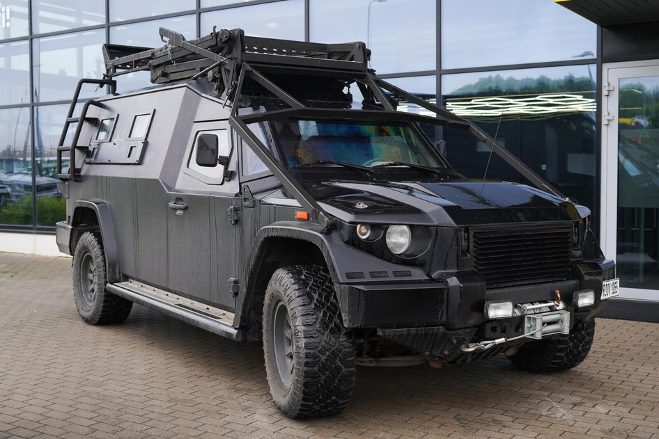 Kombat T98, 2013, 6.0, 268 kW, bensiin, automaat, nelikvedu