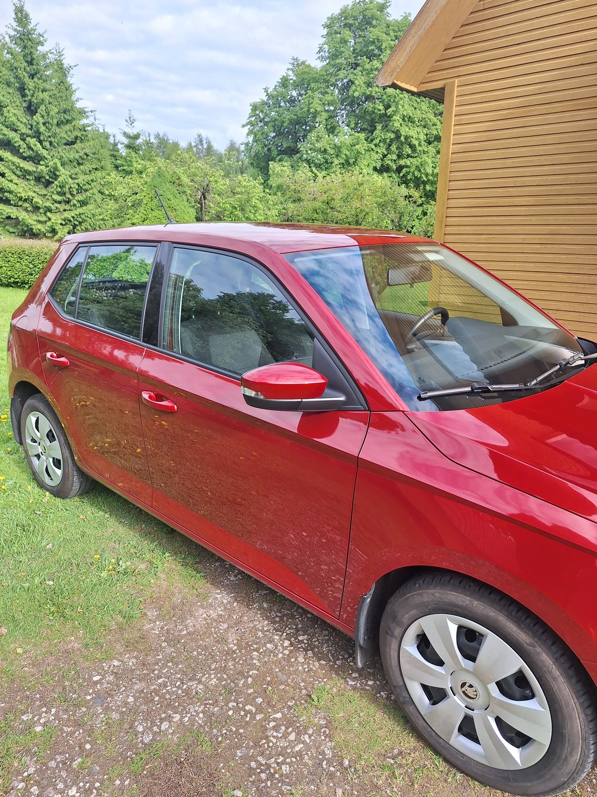 Škoda Fabia 2017, photo 2/10