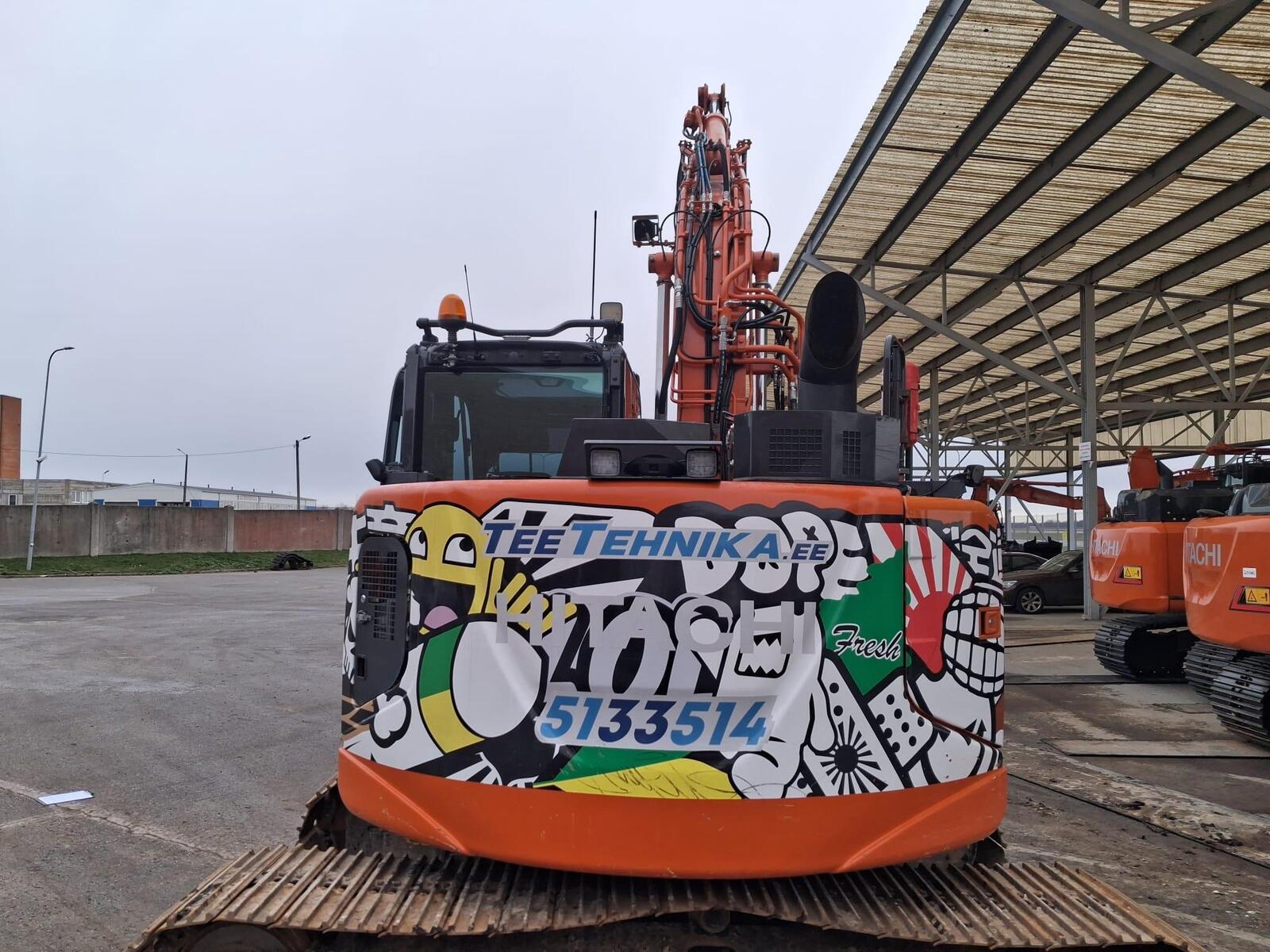 Hitachi ZX135 US-6, kuva 3/30