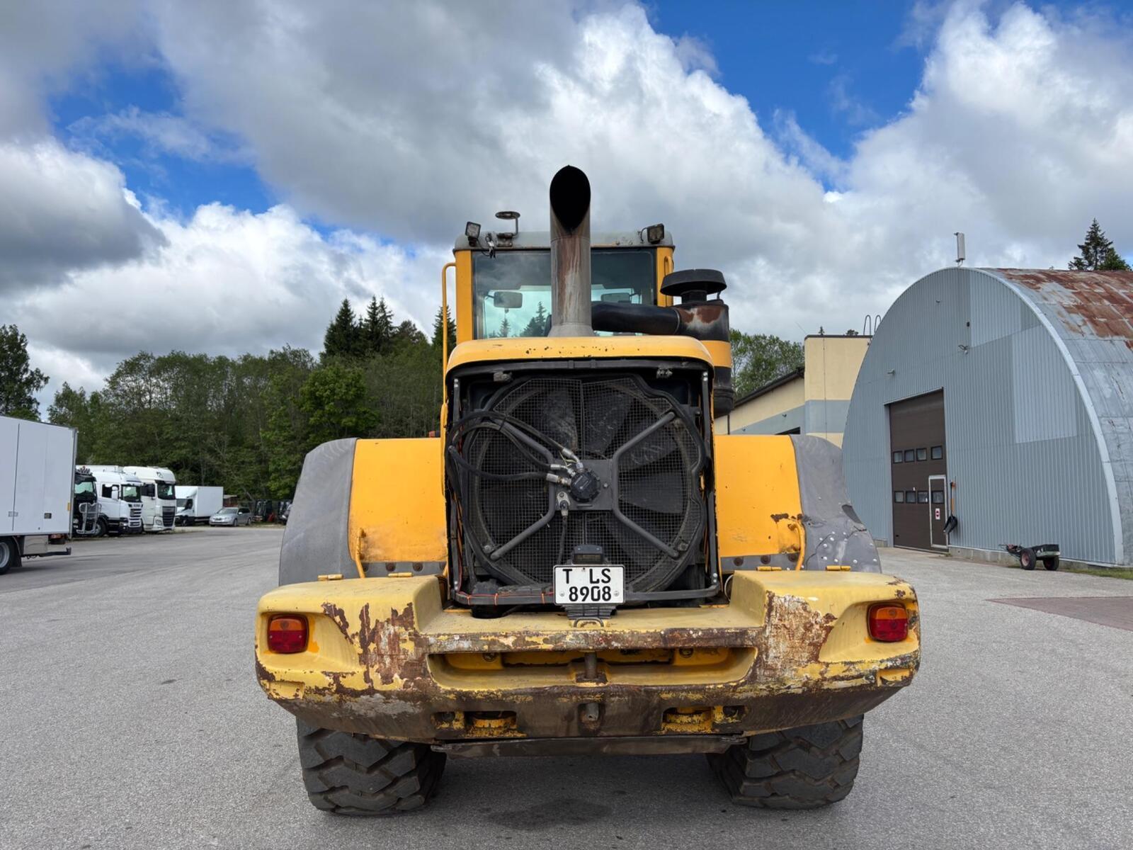 Volvo L110E, photo 6/20