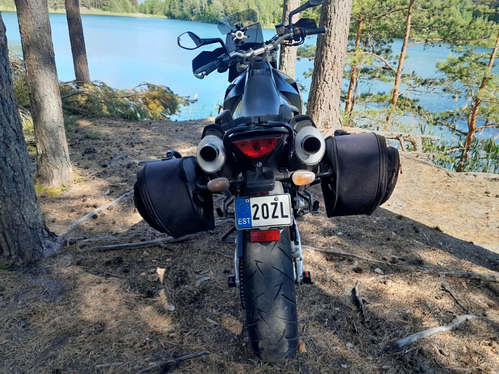 KTM 950 SUPERMOTO 2008, photo 4/4