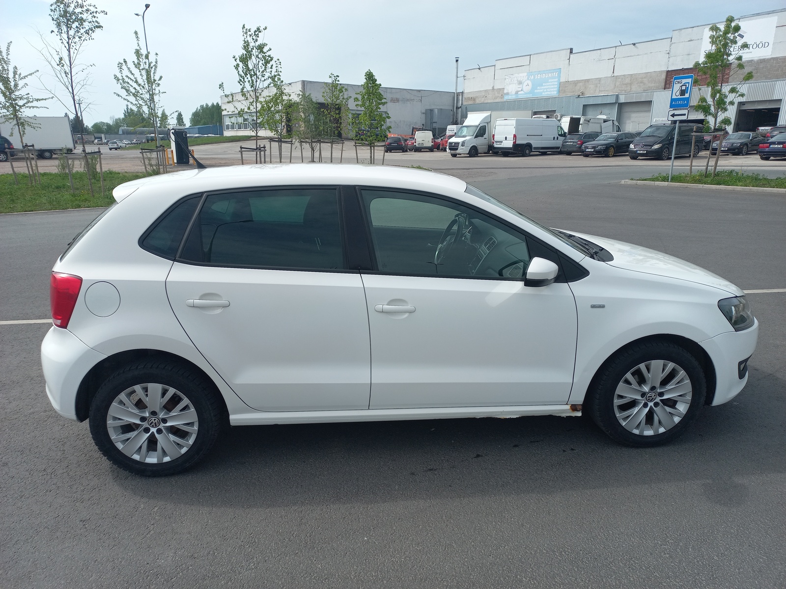 Volkswagen Polo 2013, photo 4/13
