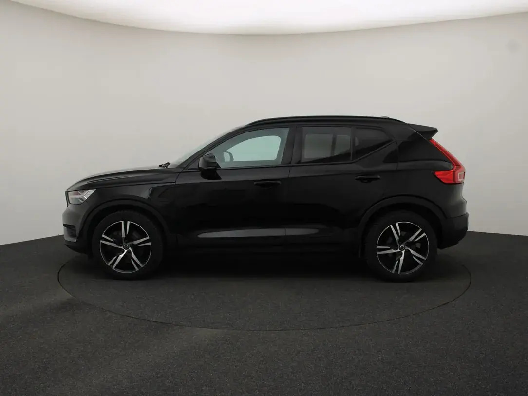Volvo XC40 R-Design 1.5 192kW 2020, kuva 6/10