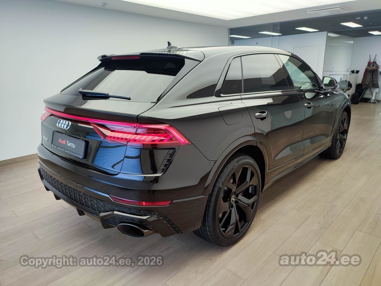 Audi RSQ8 2023, photo 2/10
