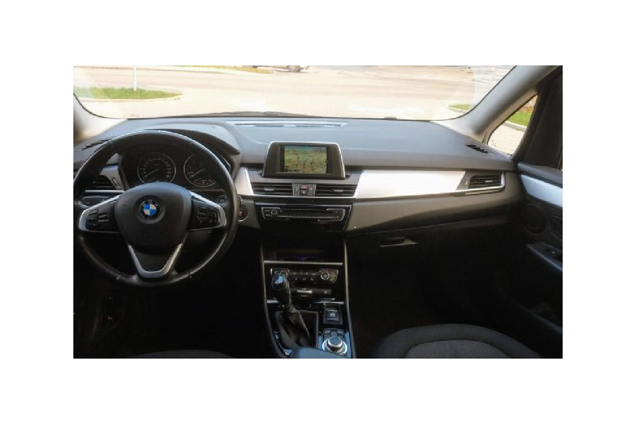 BMW 218 2015, kuva 4/6