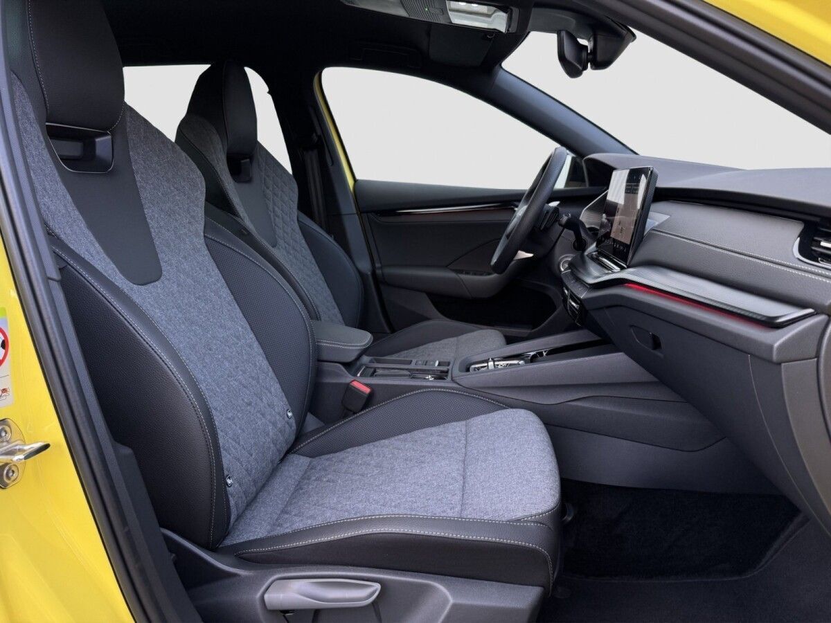 Škoda Octavia 2025, photo 5/24