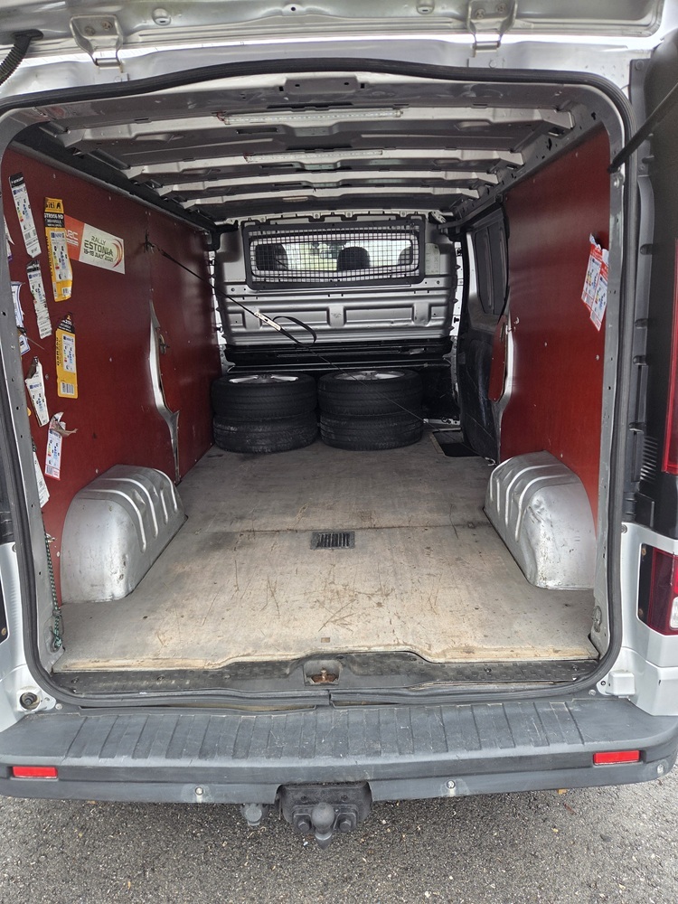 Opel Vivaro 2015, photo 5/10